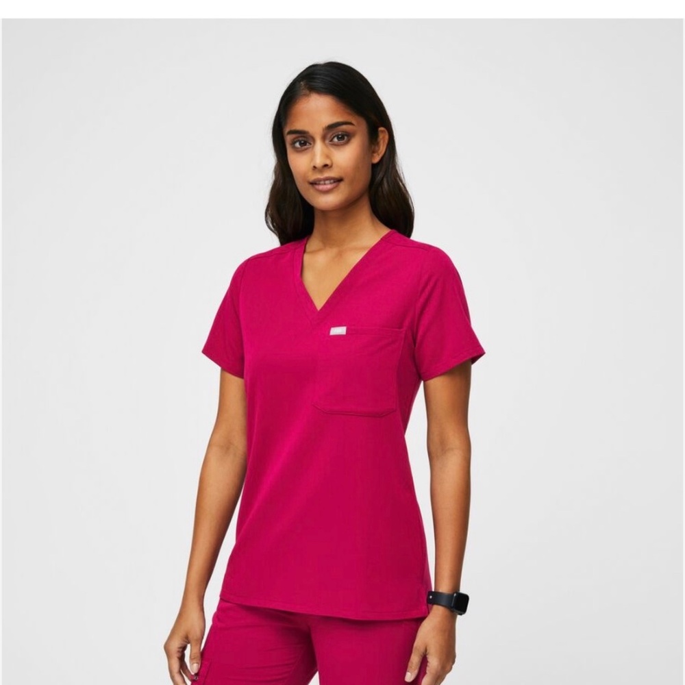 Hot pink figs scrub set